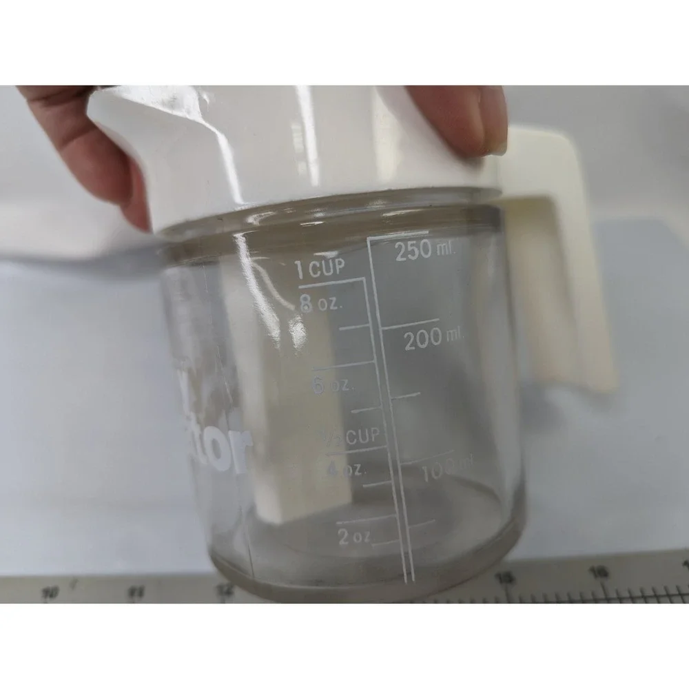 The Gravy Separator 1‎ Cup 8 Oz Vintage